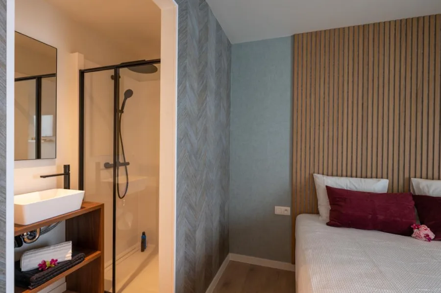 Totaal renovatie Hotel H28