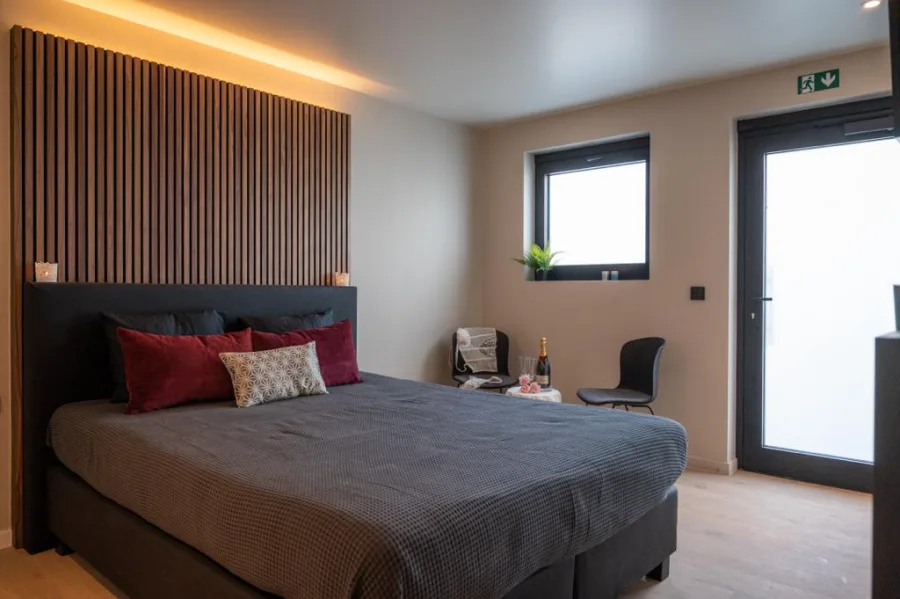 Totaal renovatie Hotel H28