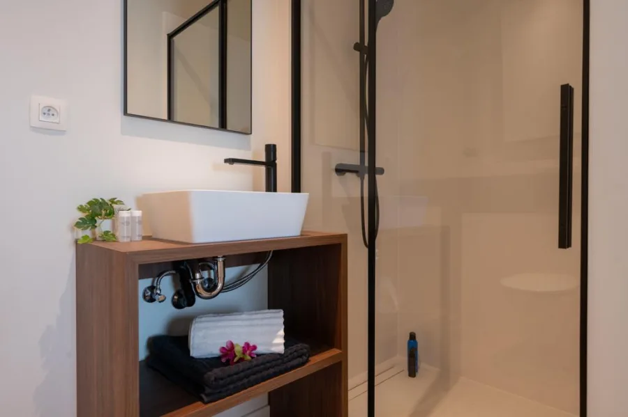 Totaal renovatie Hotel H28