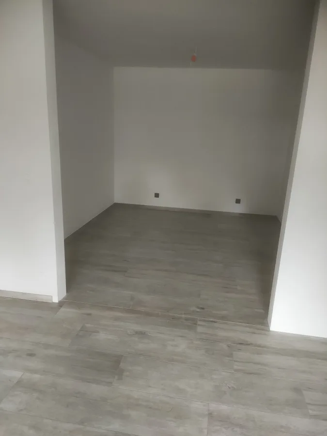 Vloer & tegelwerken